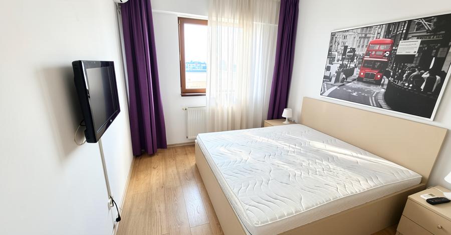 Apartament cu 2 camere decomandat în Jiului