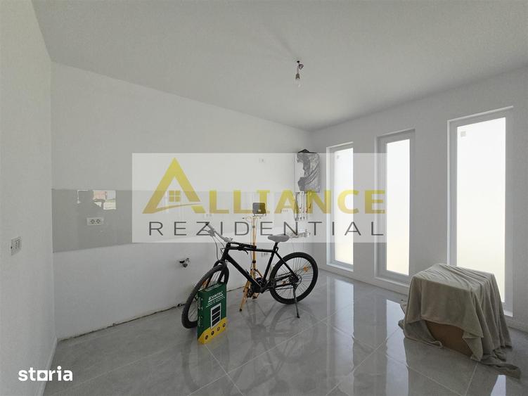 Casă cu 3 camere cu Teren 350 Mp în Berceni