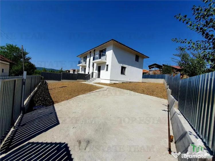 Casă cu 3 camere cu Teren 260 Mp în Central