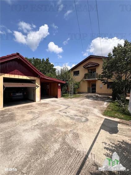 Casă cu 4 camere în Balotești