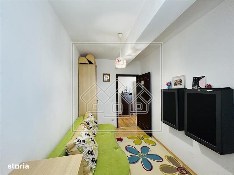 Apartament 3 camere, balcon, loc de parcare - Turnisor - 6