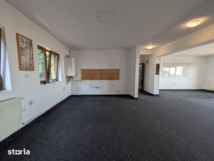 Apartament cu 4 camere decomandat în Zorilor