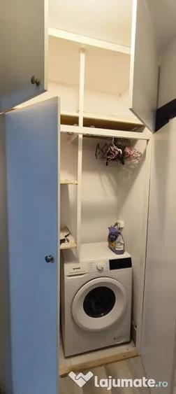 Apartament cu 2 camere semidecomandat în Tei