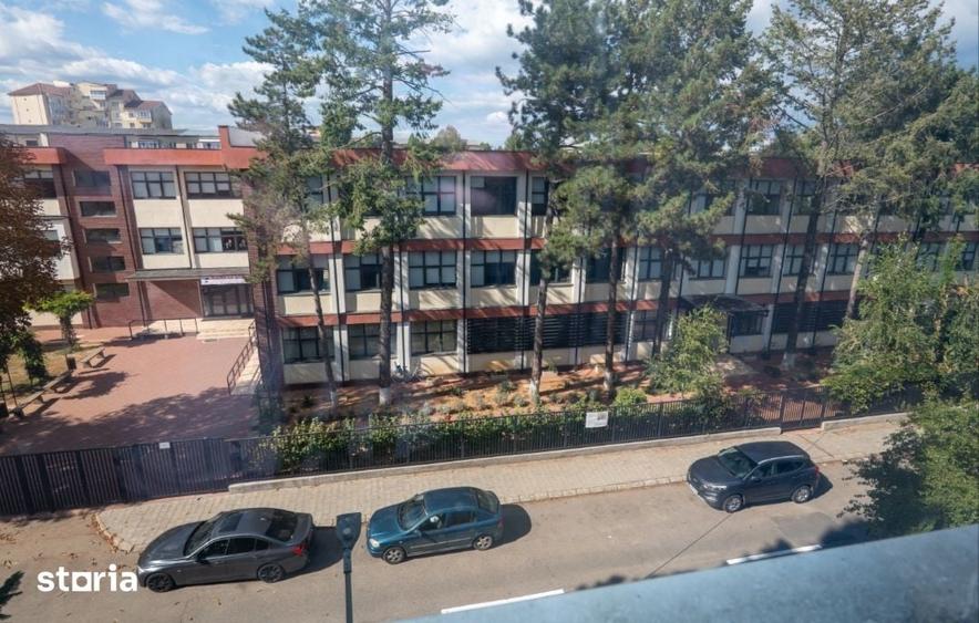 Apartament cu 2 camere în Micro 9