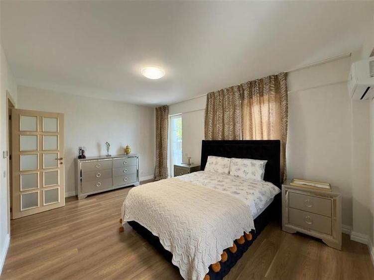 Vila unica in Iasi, tip London House – design rafinat si priveliste spectaculoas - 9