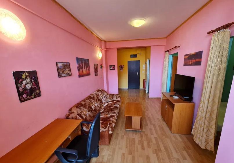 Apartament cu 2 camere semidecomandat, mobilat în UTA