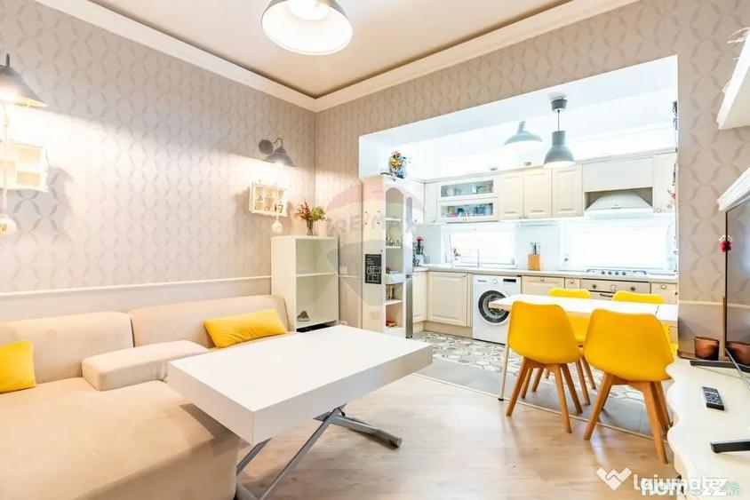 Apartament cu 4 camere semidecomandat în Turda