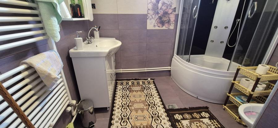 Casă cu 2 camere cu Canalizare în Gârdani