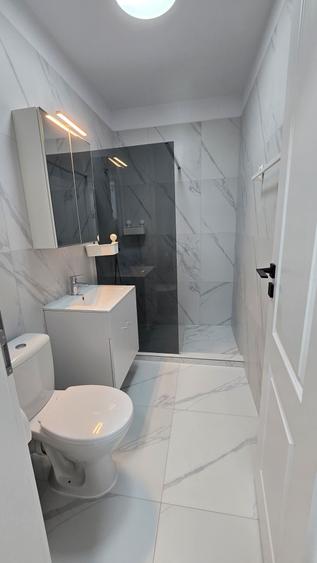 Proprietar inchiriez Studio nou, modern mobilat in Militari Residence -Loc de parcare inclus - 2