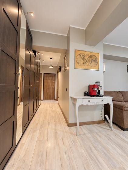 Apartament cu 2 camere semidecomandat în Casa de Cultură