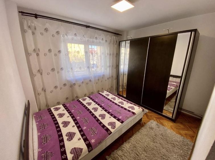 Apartament cu 2 camere decomandat în Exterior Vest