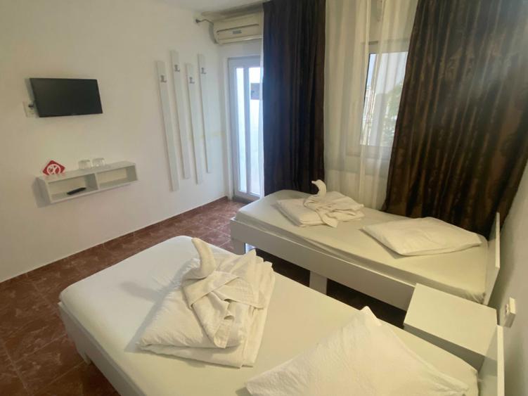 Casă cu 4 camere cu Teren 1000 Mp în Nord