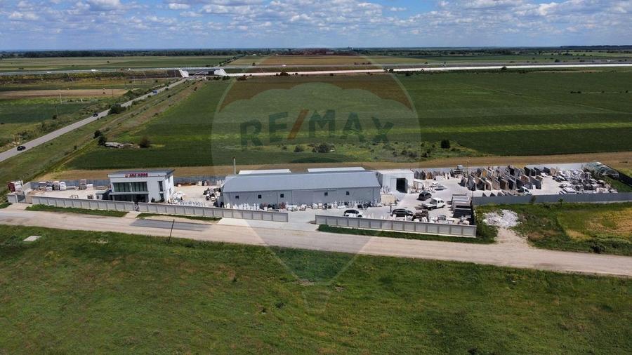Spațiu industrial, de 740 mp, în Vânători