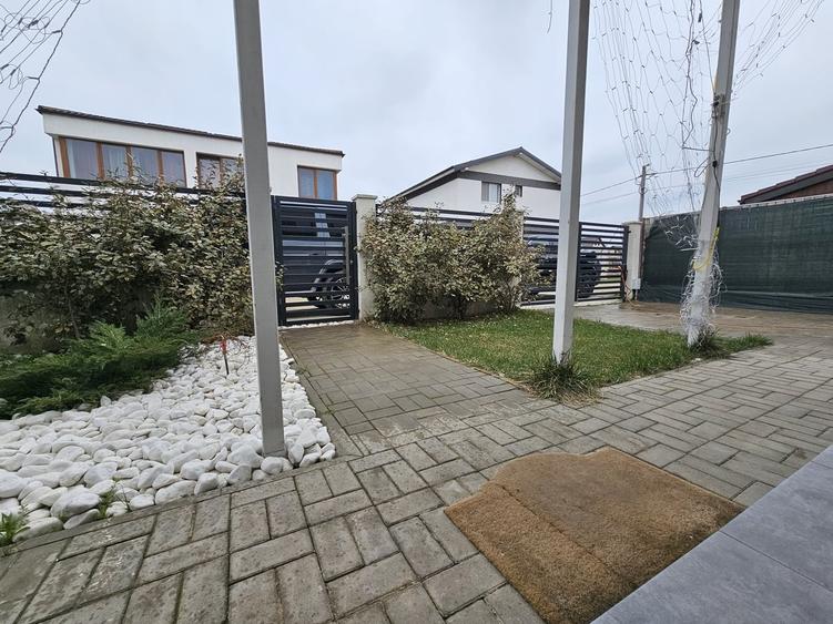 Casă cu 4 camere cu Teren 170 Mp în Berceni