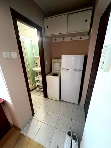 Garsonieră decomandată în Alexandru cel Bun