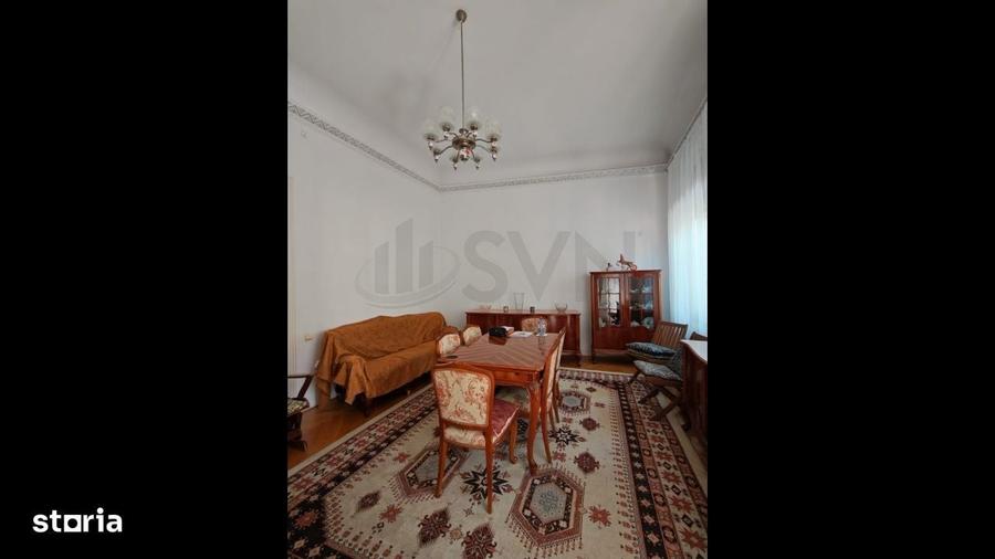 Apartament cu 4 camere în Dacia