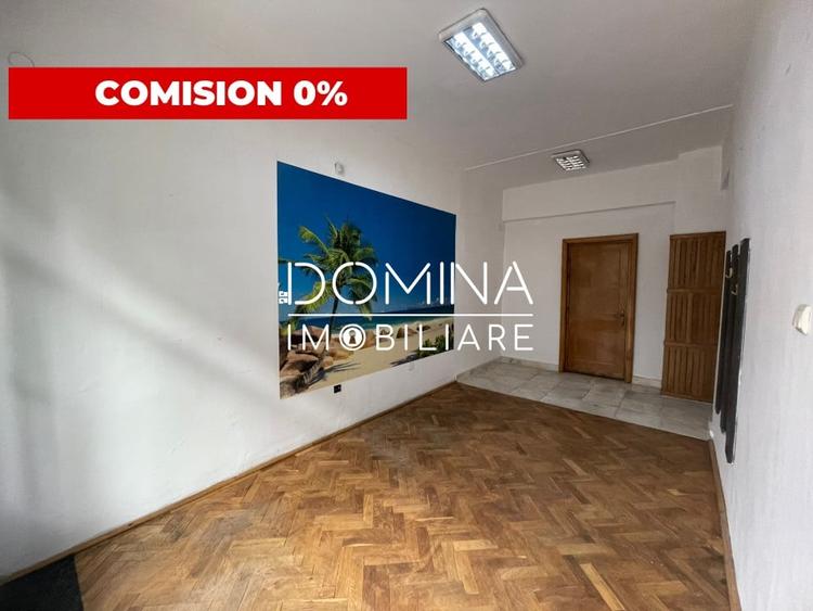 Birou, de 25 mp, în Central