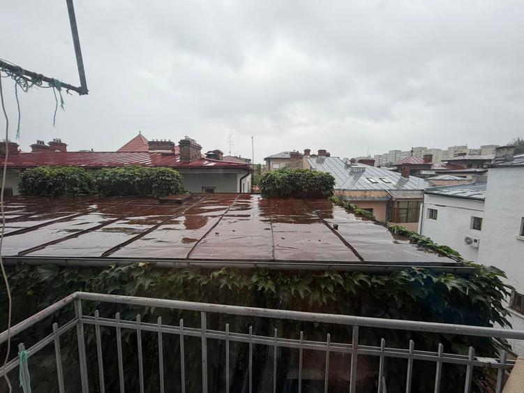 Apartament cu 3 camere circular în Gara de Nord