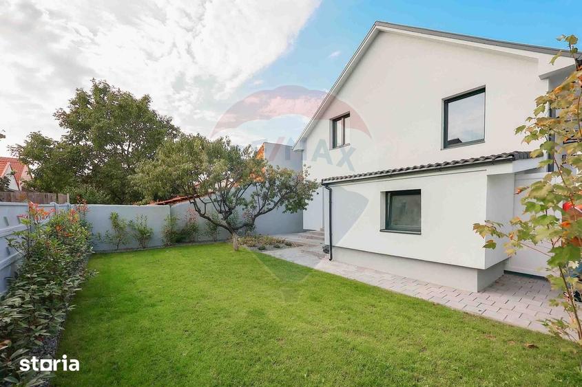 Casă cu 5 camere cu Teren 301 Mp în Calea Aradului