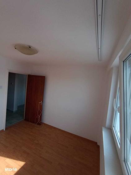 Apartament cu 2 camere decomandat, mobilat în Brâncoveanu