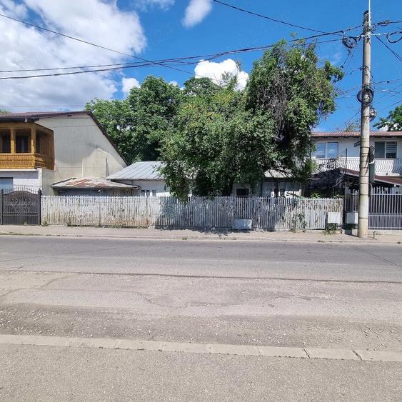 Casă cu Teren 176 Mp în Eroilor