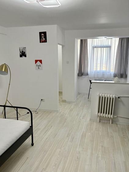 Garsonieră decomandată în Craiovei