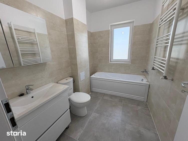 Apartament cu 3 camere în Metalurgiei
