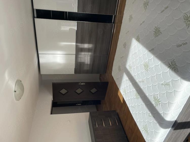 Apartament cu 3 camere semidecomandat în Ștrand