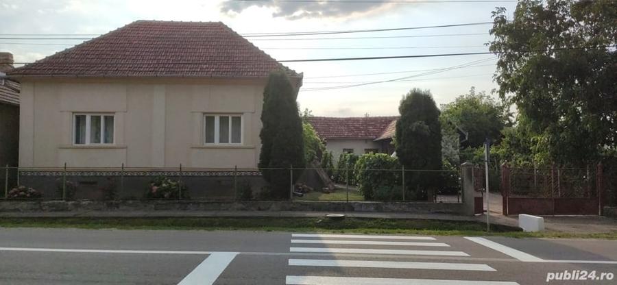 Casă cu 2 camere cu Teren 4384 Mp în Ilișua