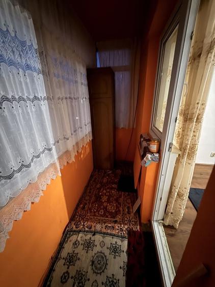 Apartament cu 2 camere nedecomandat în Central
