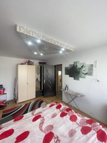 Apartament cu 2 camere semidecomandat, mobilat în Săsar