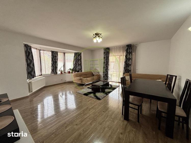 Casă cu 5 camere decomandat cu Teren 500 Mp în Central