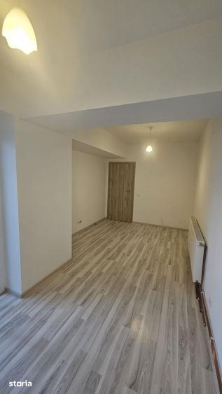 Apartament cu 2 camere decomandat în Calea București