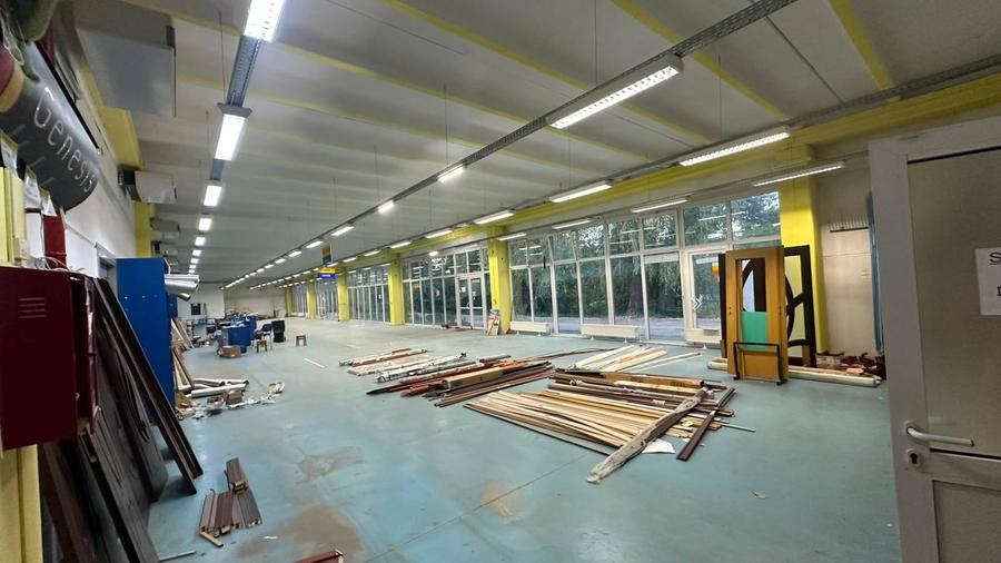 Spațiu comercial, de 1,236 mp, în Govândari