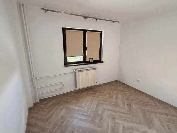 Apartement 2 Camere,Delfinului,Mega  Mall,bl.1982,reabilitat,et.5/10,DECOMANDAT - 2