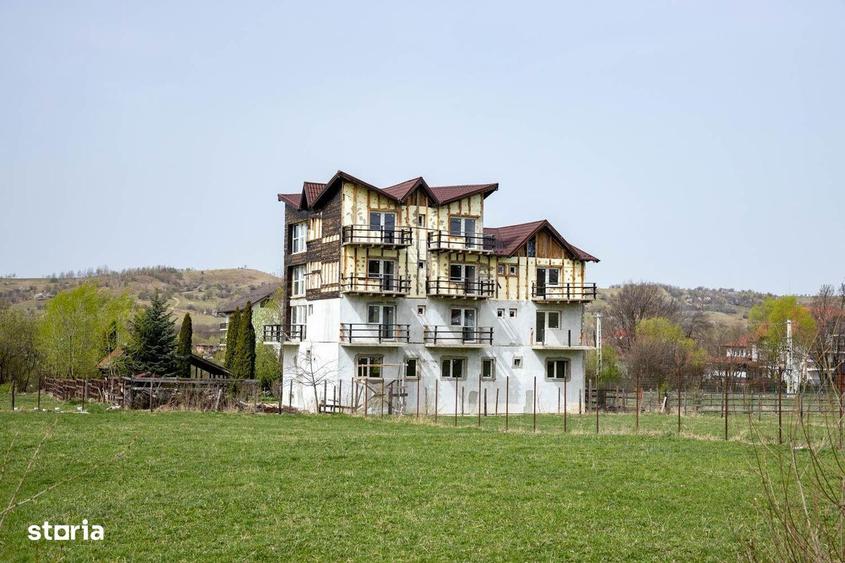 Casă cu Teren 1500 Mp în Central