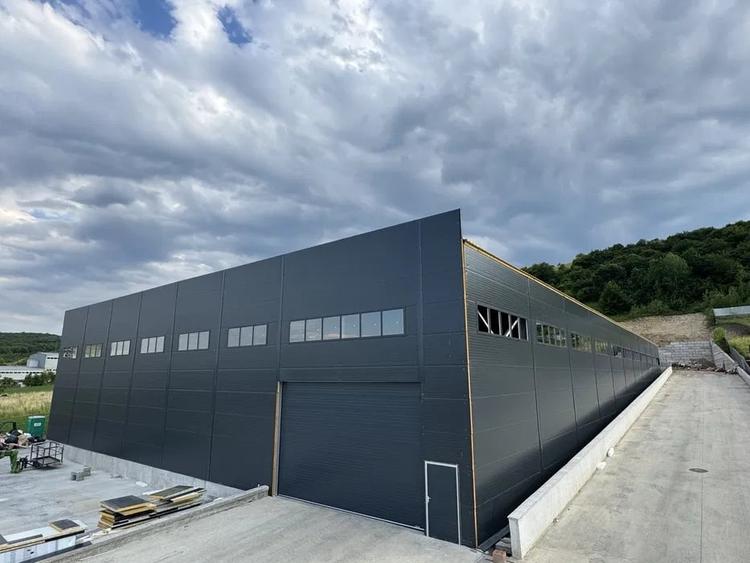 Spațiu industrial, de 1,373 mp, în Baciu