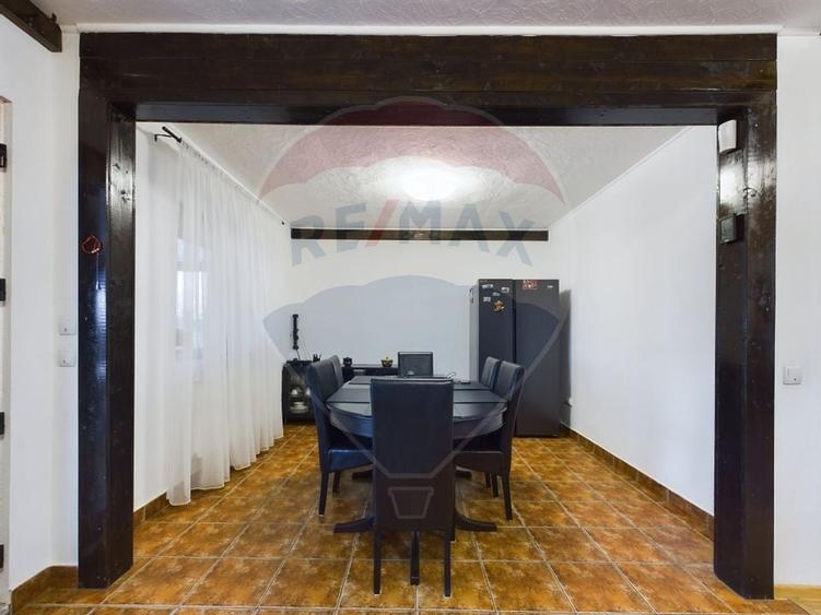 Casă individuală cu 5 camere cu Canalizare în Dârza