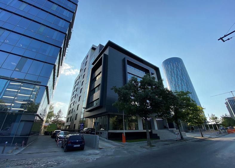 Birou, de 6,700 mp, în Barbu Văcărescu