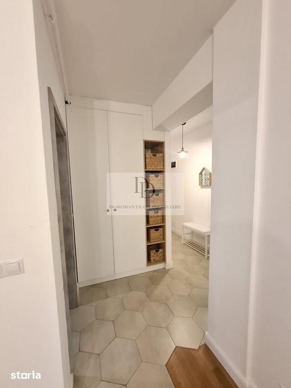 Apartament cu 2 camere semidecomandat în Borhanci
