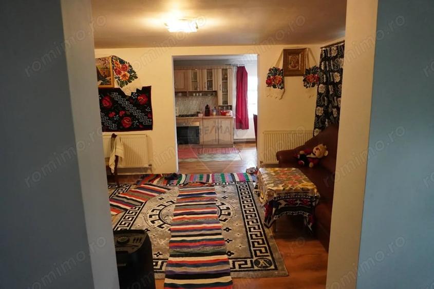 Casă cu 4 camere cu Teren 1895 Mp în Săliște