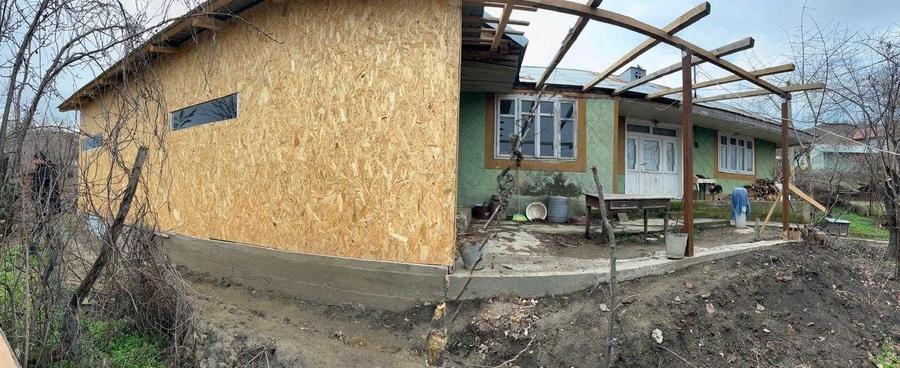 Casă cu 2 camere în Bursuci