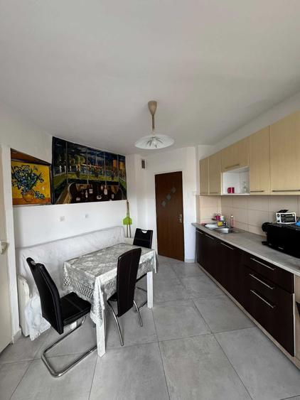 Apartament cu 2 camere decomandat în Aurel Vlaicu