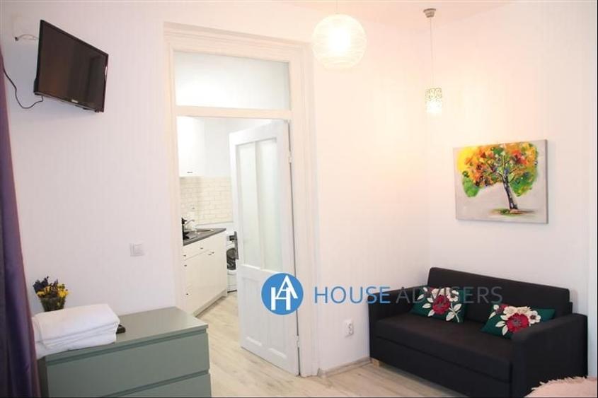 Apartament cu 2 camere, mobilat în Unirii