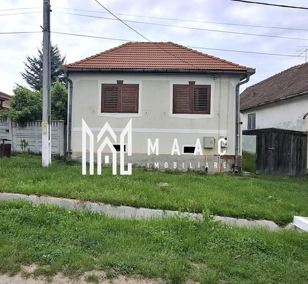 Casă individuală cu 3 camere cu Canalizare în Marpod