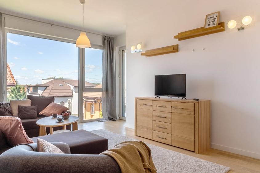 Apartament cu 2 camere decomandat în Sisești