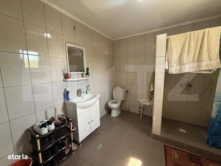 Casă cu 3 camere în Stana