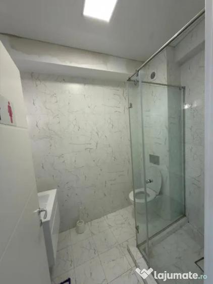 Spa?iu comercial/birouri de inchiriat in zona Trocadero, 7 - 1