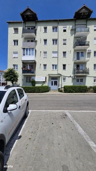 Apartament cu 4 camere în Central