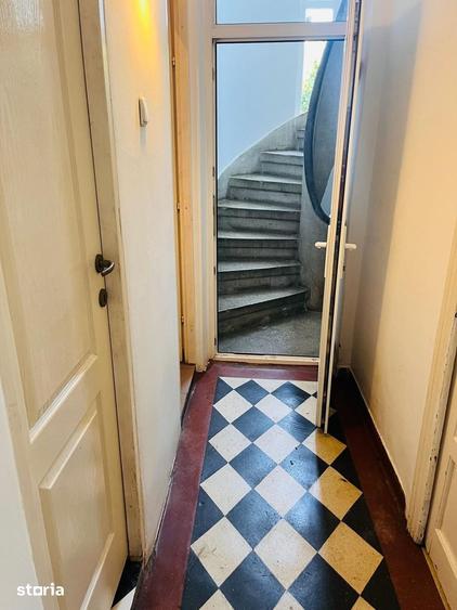Spațiu comercial, de 27 mp, în Central